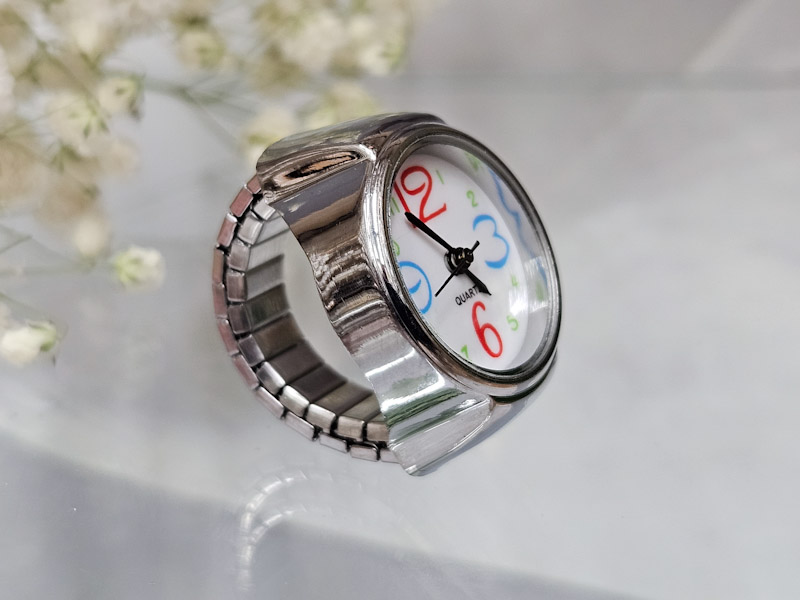 Кольцо 1036002600237: цена 820 рублей.