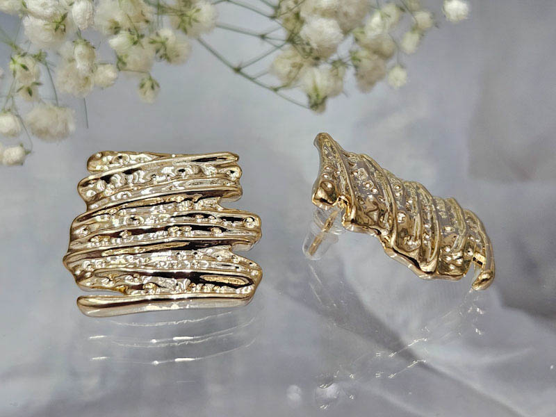 Серьги 2244026600198: цена 500 рублей.