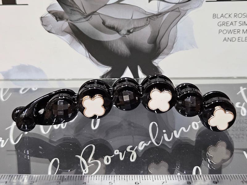 Заколка 1031001600400: цена 250 рублей.