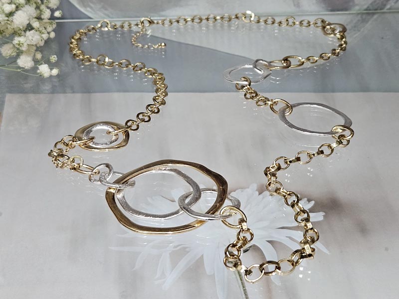 Подвеска 1270002600013: цена 820 рублей.