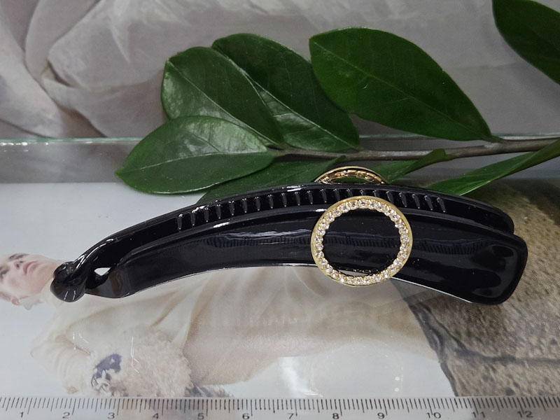 Заколка 1743001600204: цена 280 рублей.