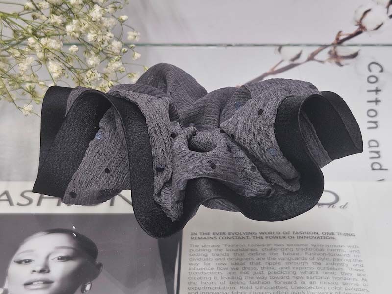 Резинка 1066001600075: цена 330 рублей.