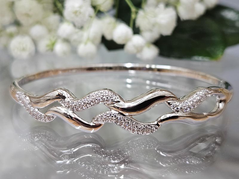 Браслет 2249026600230: цена 805 рублей.