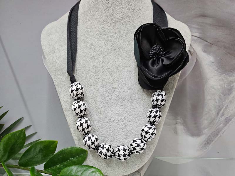 Подвеска 1265002600040: цена 1230 рублей.