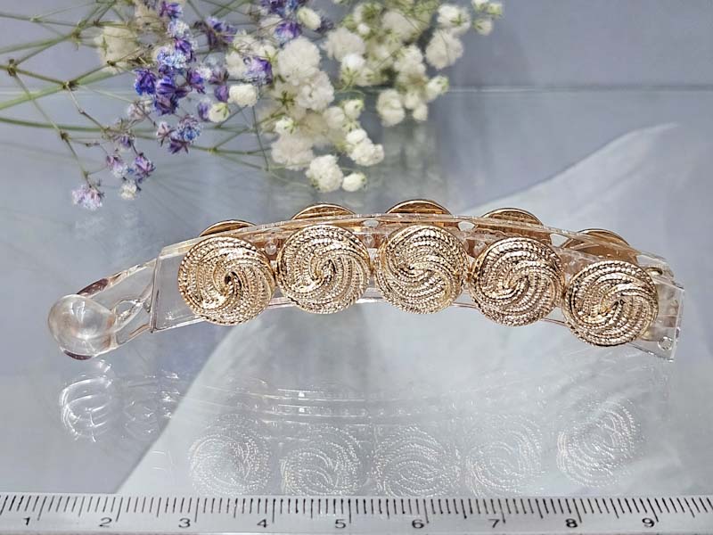 Заколка 1915001600946: цена 410 рублей.