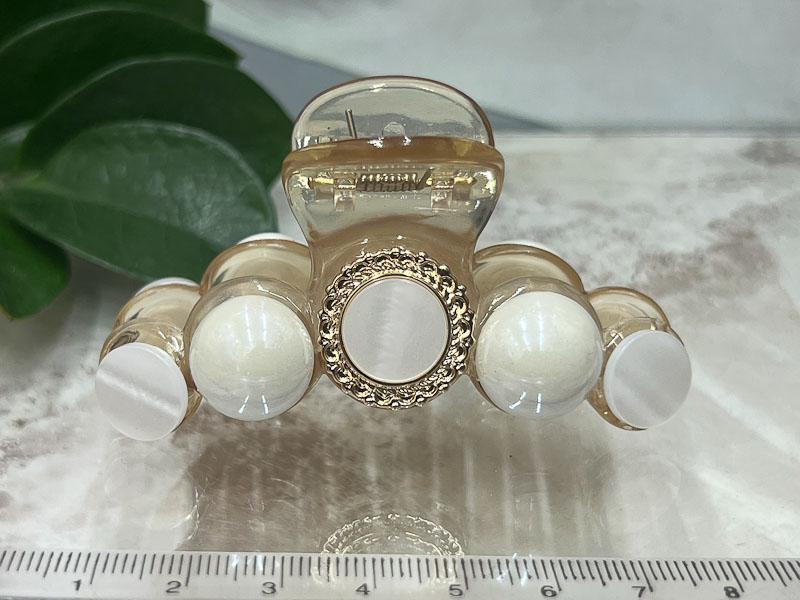 Заколка 1915001602315: цена 330 рублей.