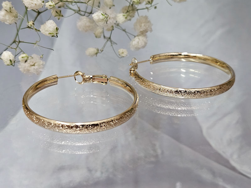 Серьги 2243026600245: цена 425 рублей.