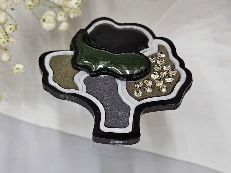 Брошь 2089002600034: цена 1475 рублей.