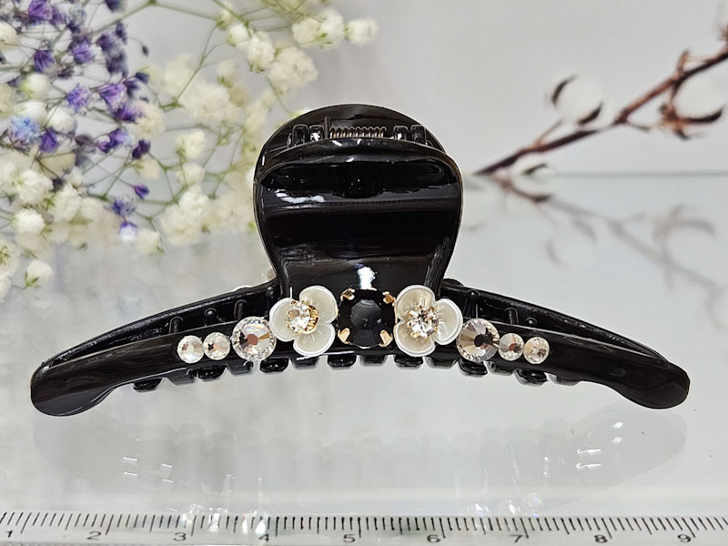 Заколка 1866001600538: цена 295 рублей.