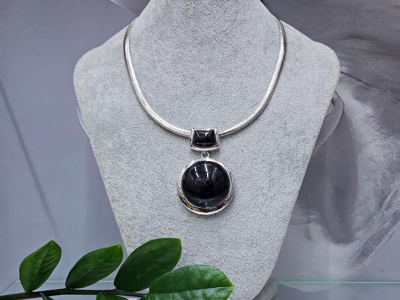 Подвеска 2181002600028: цена 1310 рублей.