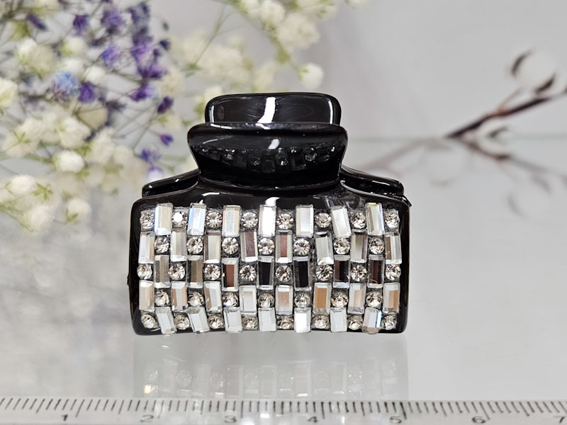 Заколка 1866001600057: цена 295 рублей.