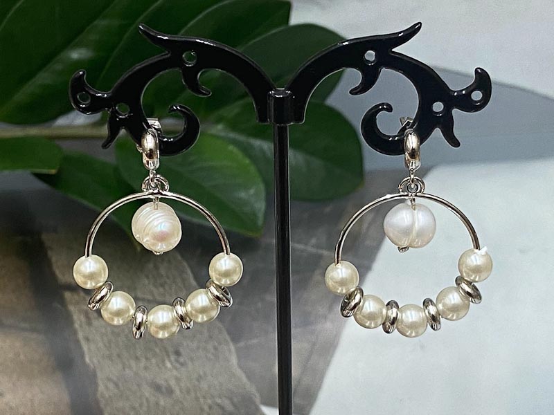 Серьги 1170004100064: цена 435 рублей.