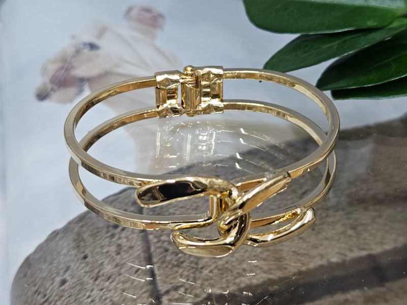 Браслет 2175006300022: цена 1145 рублей.