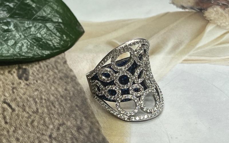 Кольцо 1679001500322: цена 3145 рублей.